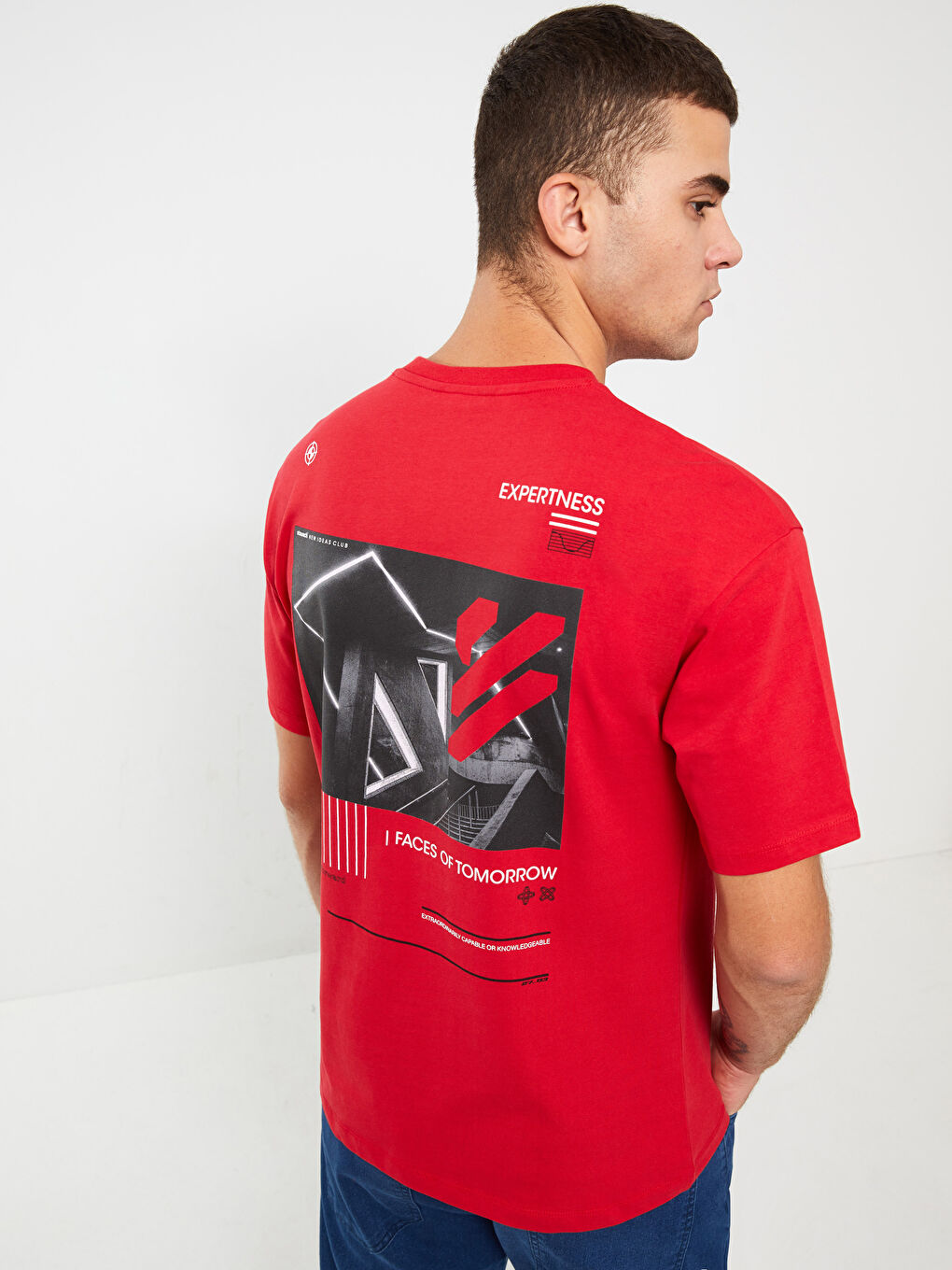 Kırmızı Bisiklet Yaka Kısa Kollu Baskılı Penye Erkek Tişört