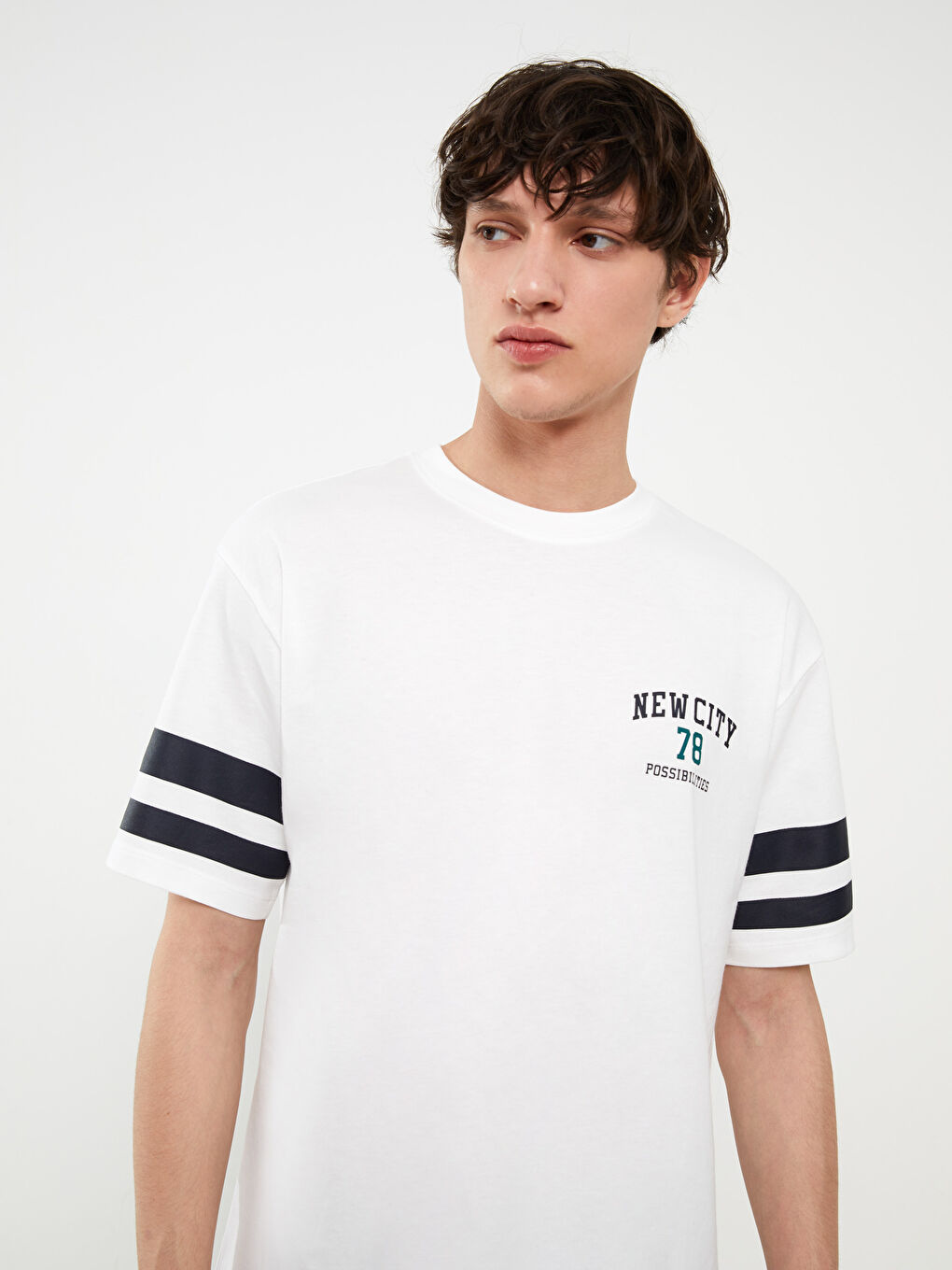 Crew Neck Long Sleeve Printed Men's T-Shirt-1