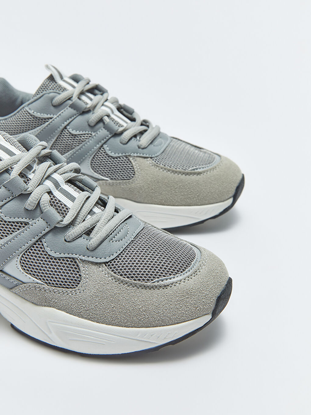 Lace-up Thick Soled Women's Sneakers-2