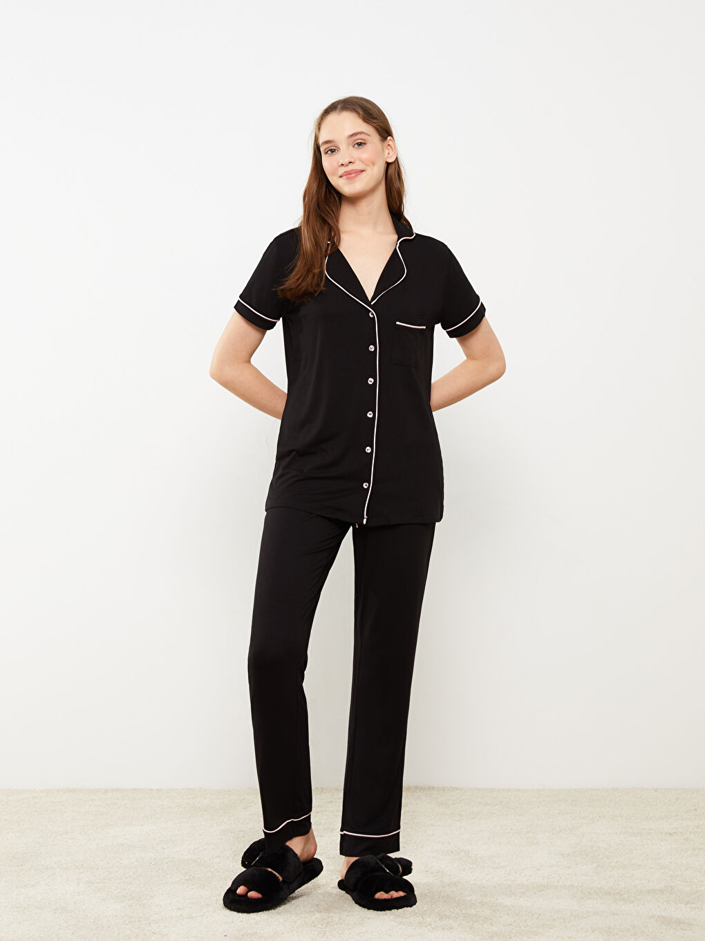 سێتی بیجامە ڕه‌ش ئافرەت -S32724Z8-CVL