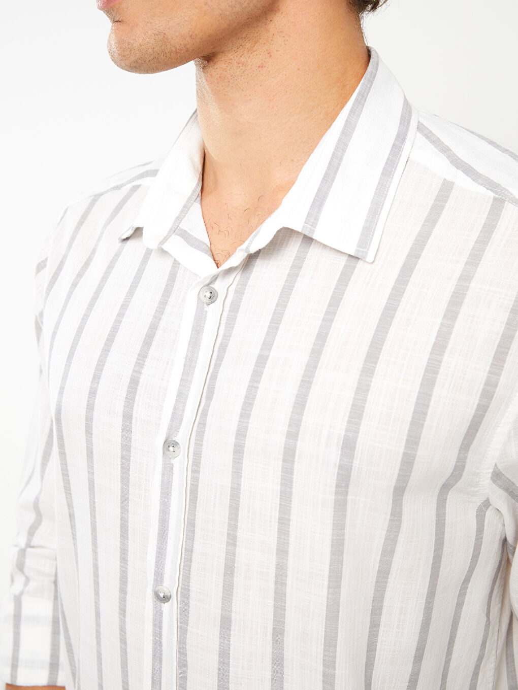 Chemise homme en popeline rayée manches longues coupe standard-3