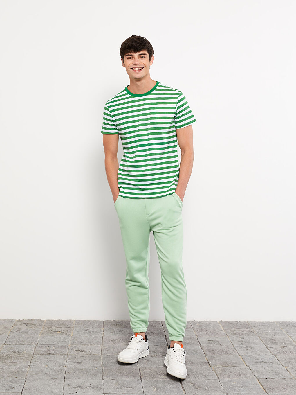 Crew Neck Short Sleeve Striped Jersey Men's T-Shirt-2