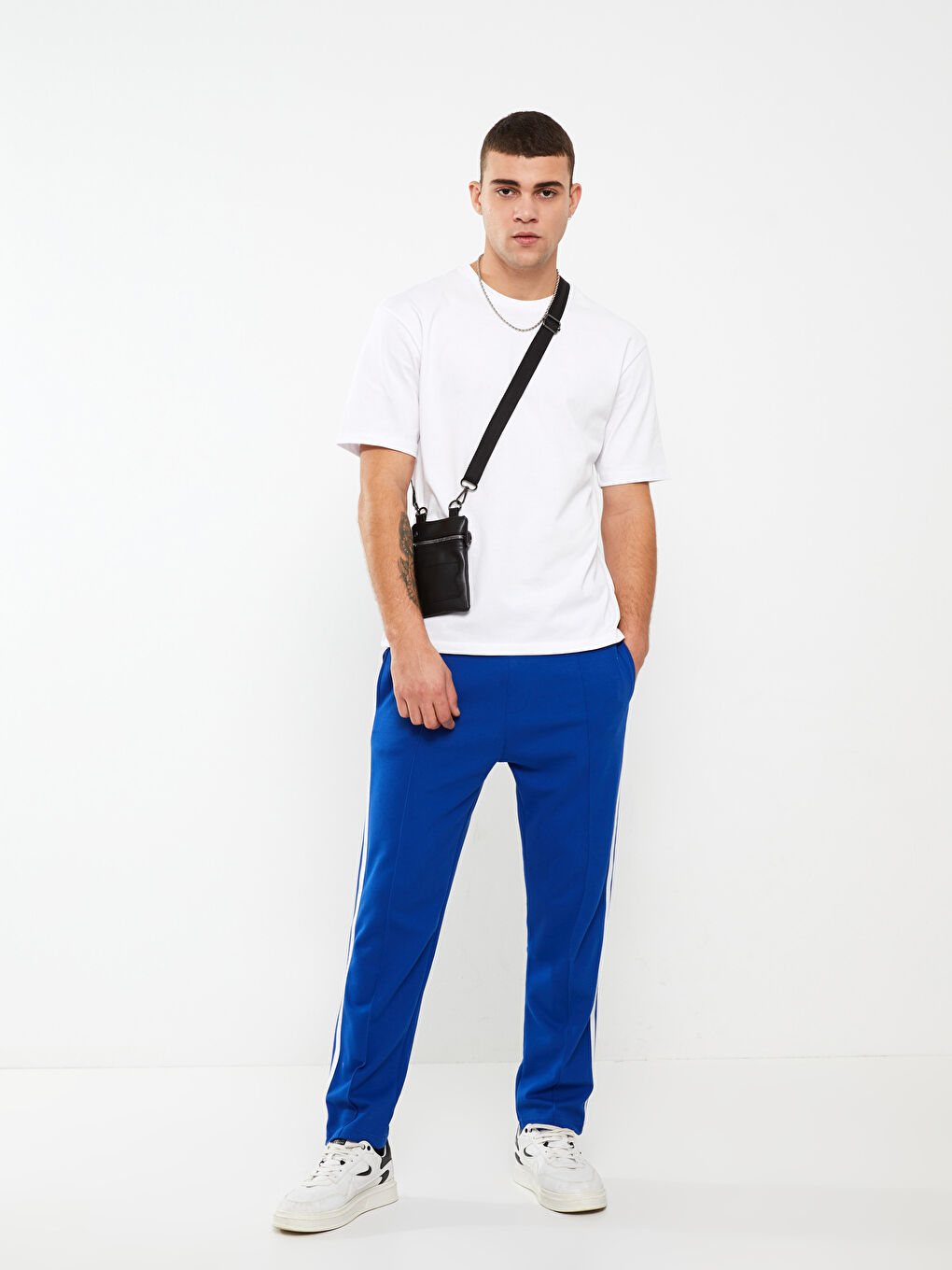 Mavi Dar Kalıp Erkek Eşofman Altı-1