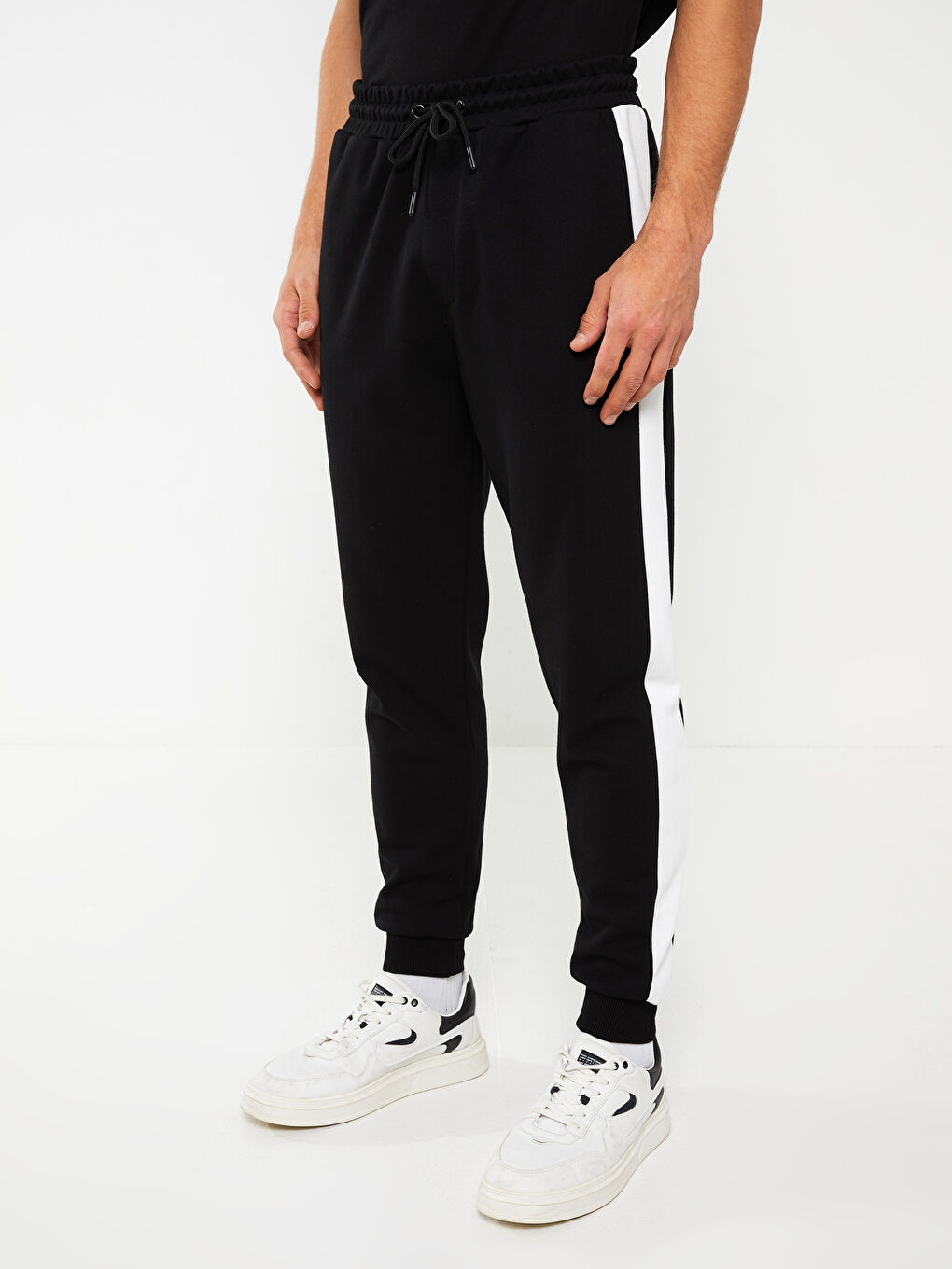 Siyah Slim Fit Erkek Jogger Eşofman Altı-2