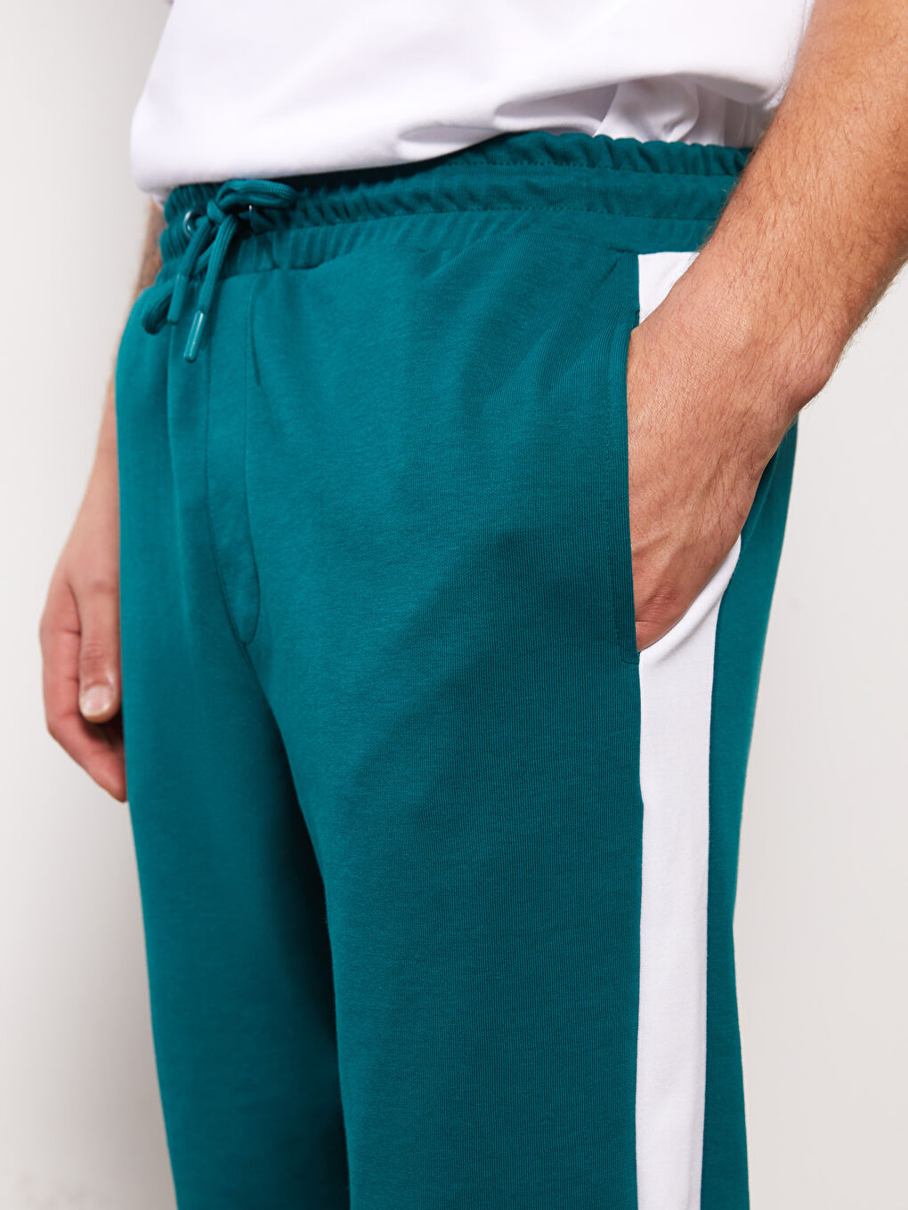 Slim Fit Men's Jogger Sweatpants-2