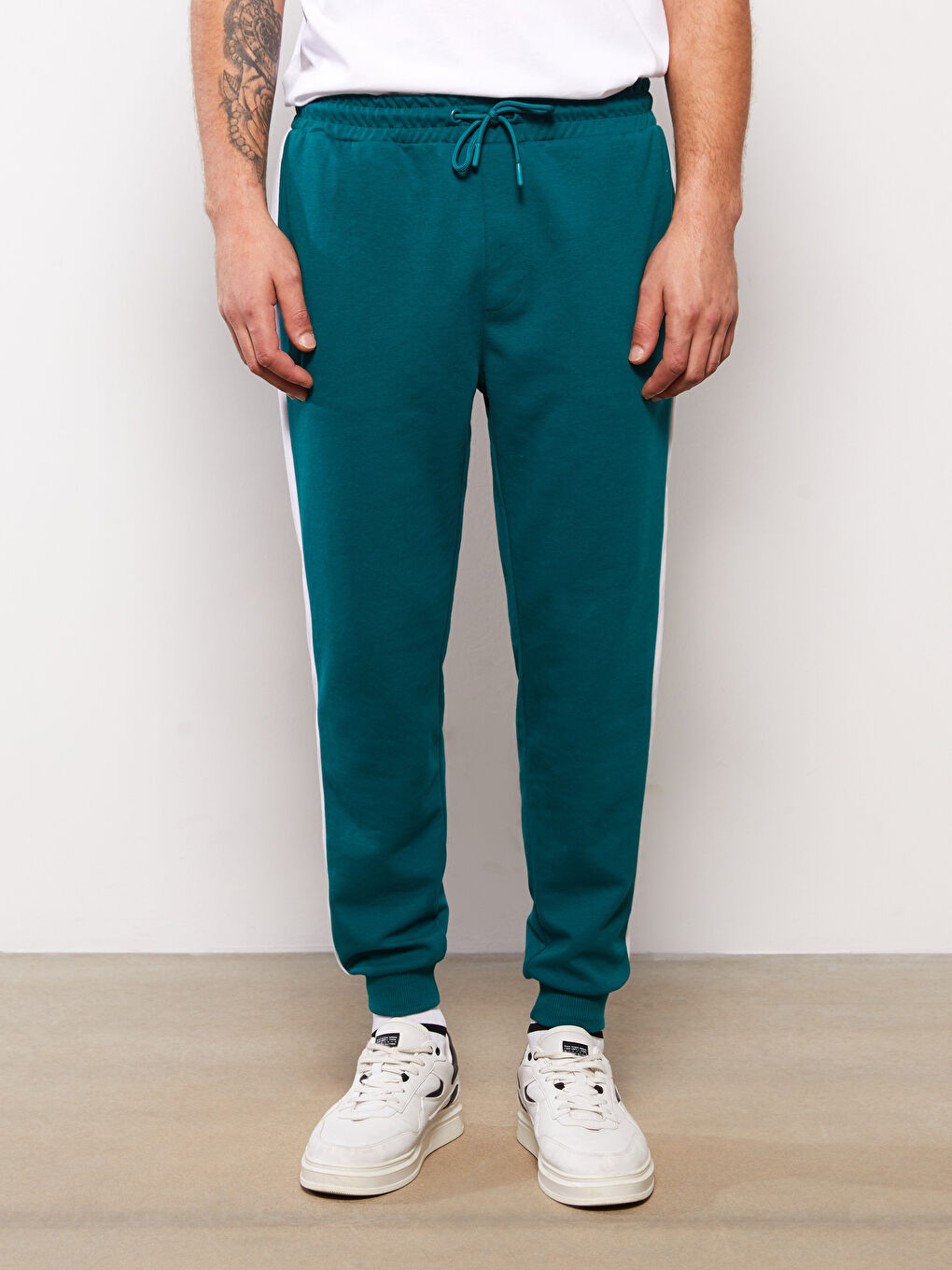 Slim Fit Men's Jogger Sweatpants-3