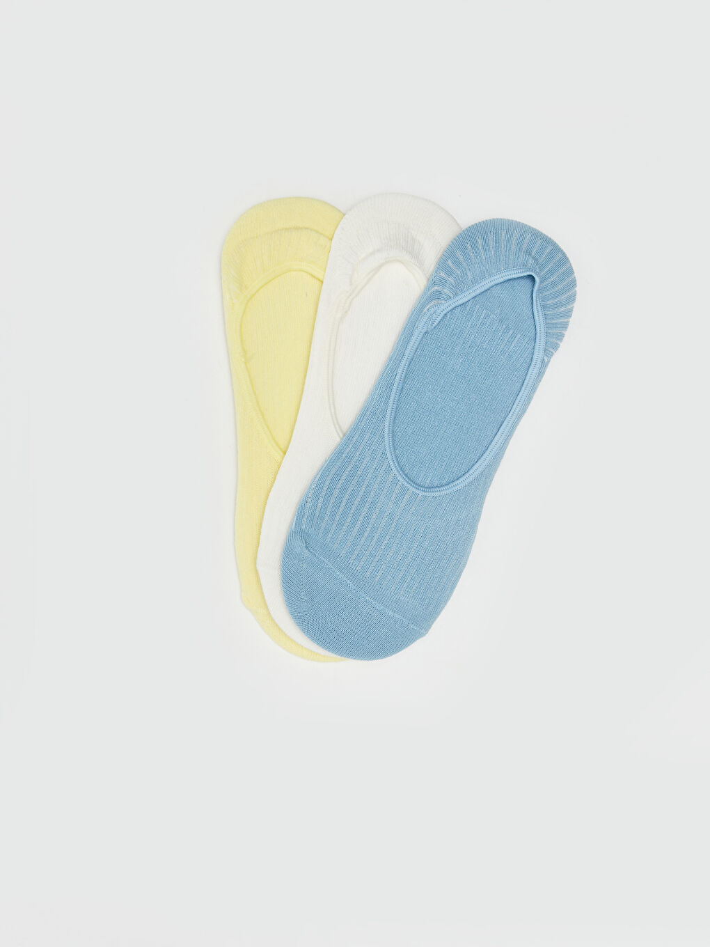 جوارب غير مرئية للسيدات غير قابلة للانزلاق سادة - عبوة من ٣ قطع-1