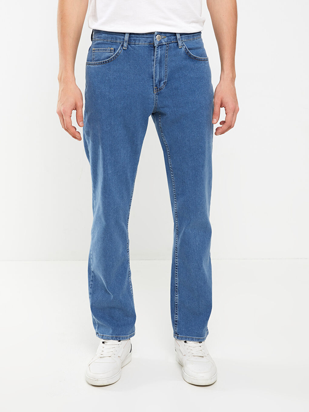 790 Relaxed Fit Men's Jeans-2
