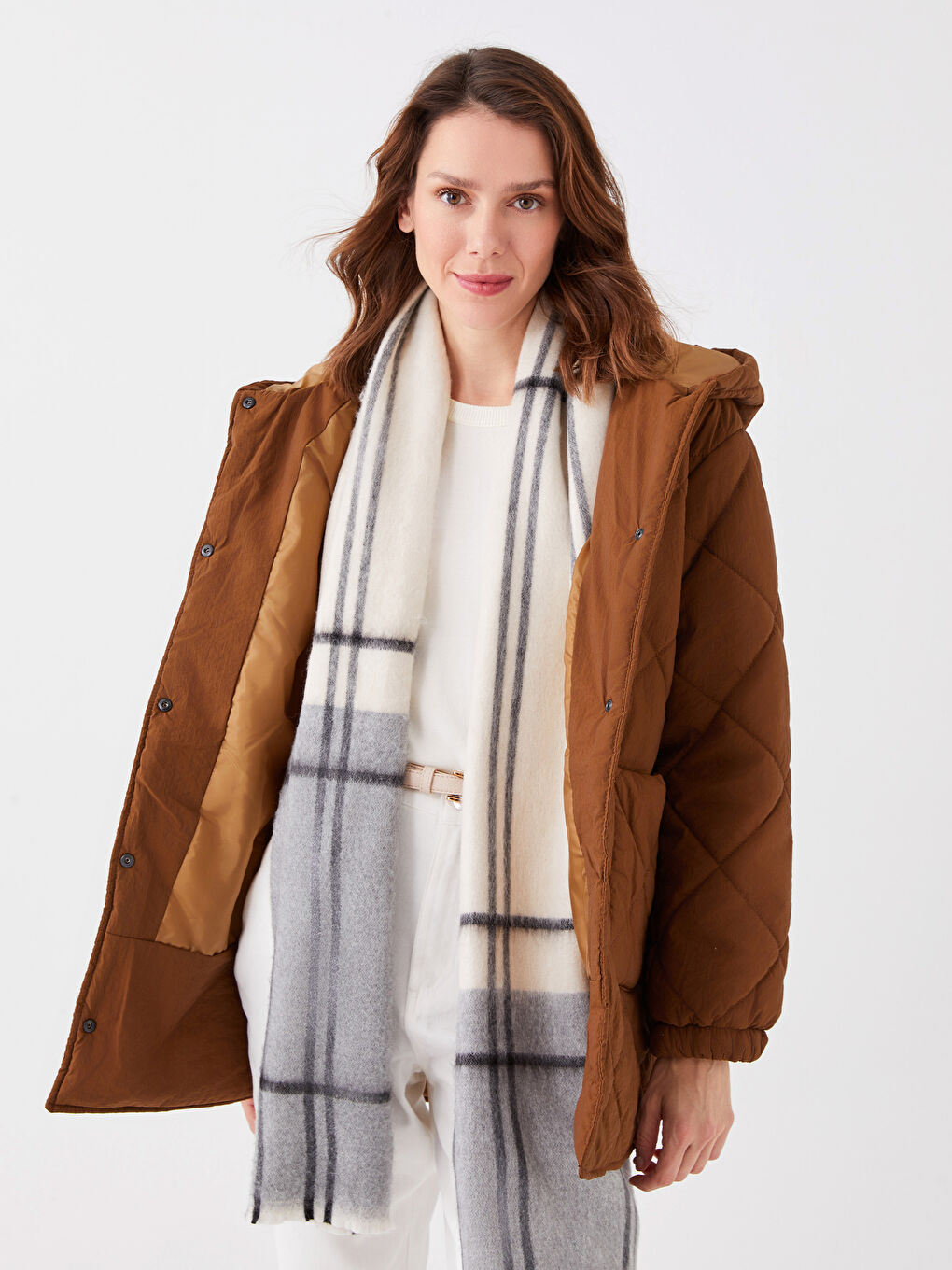 معطف منتفخ مبطّن بنقشة بكابوش كم طويل للسيدات-3