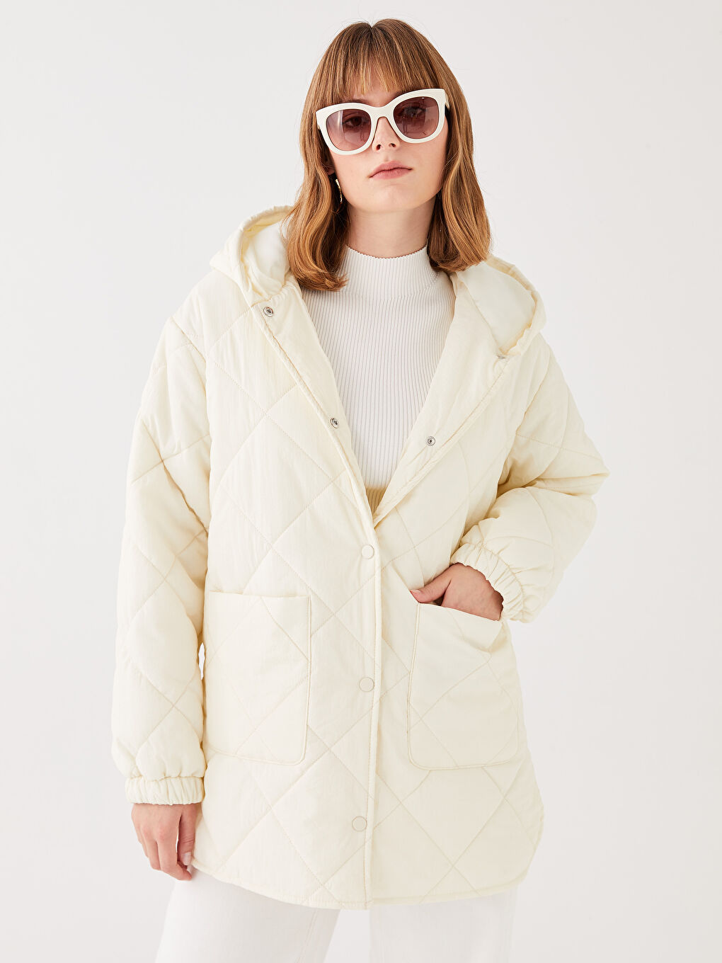LCWAIKIKI Classic Hooded Quilted Patterned Long Sleeve Women's Puffer -S33264Z8-SUH