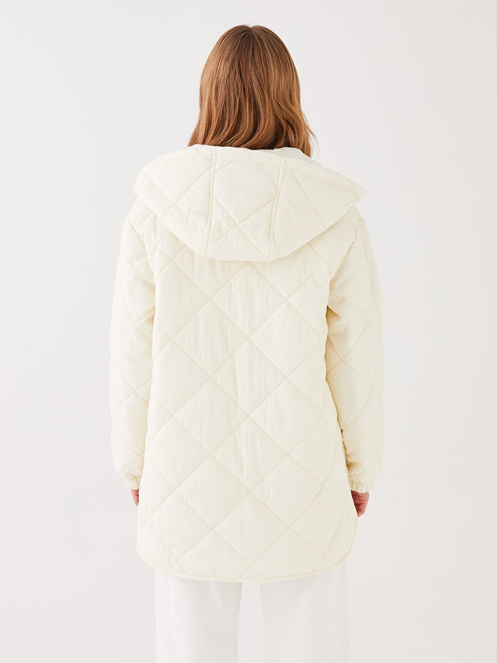 LCWAIKIKI Classic Hooded Quilted Patterned Long Sleeve Women's Puffer -S33264Z8-SUH