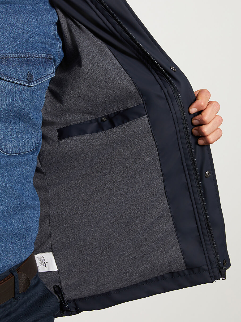 Lacivert Standart Kalıp Kapüşonlu Erkek Yağmurluk-4