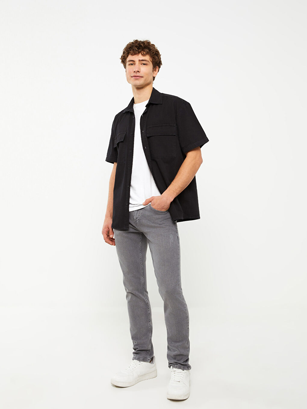 Relaxed Fit Short Sleeve Men's Denim Shirt-2