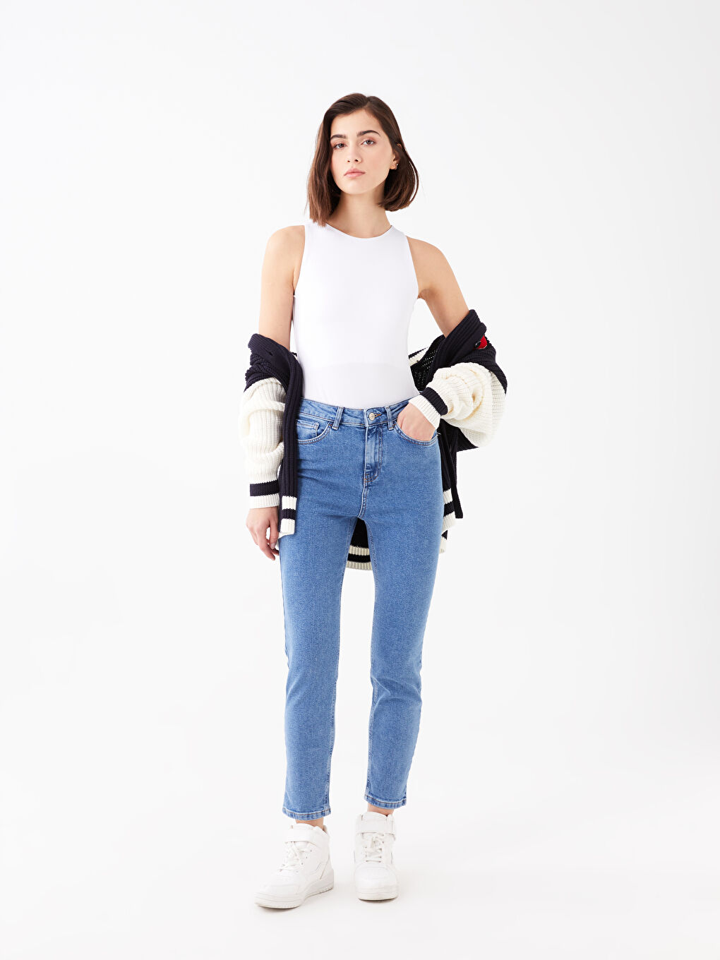 İndigo Yüksek Bel Slim Mom Kadın Jean Pantolon