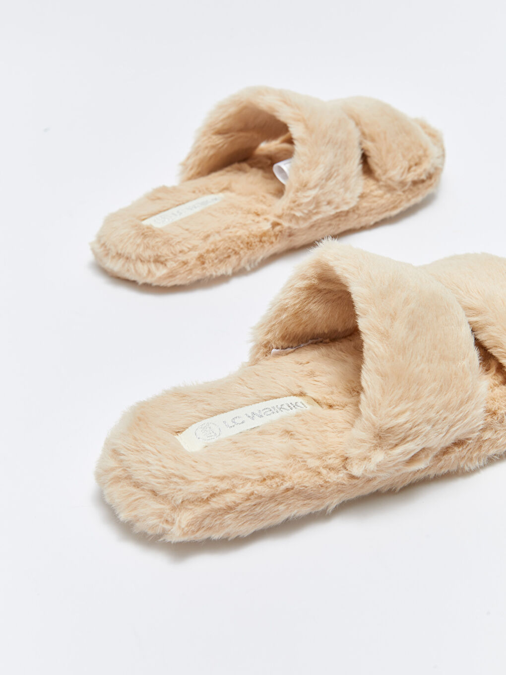 LCW STEPS Pantoufles de Maison à Double Bande en Peluche pour Femmes -S33413Z8-S0Q