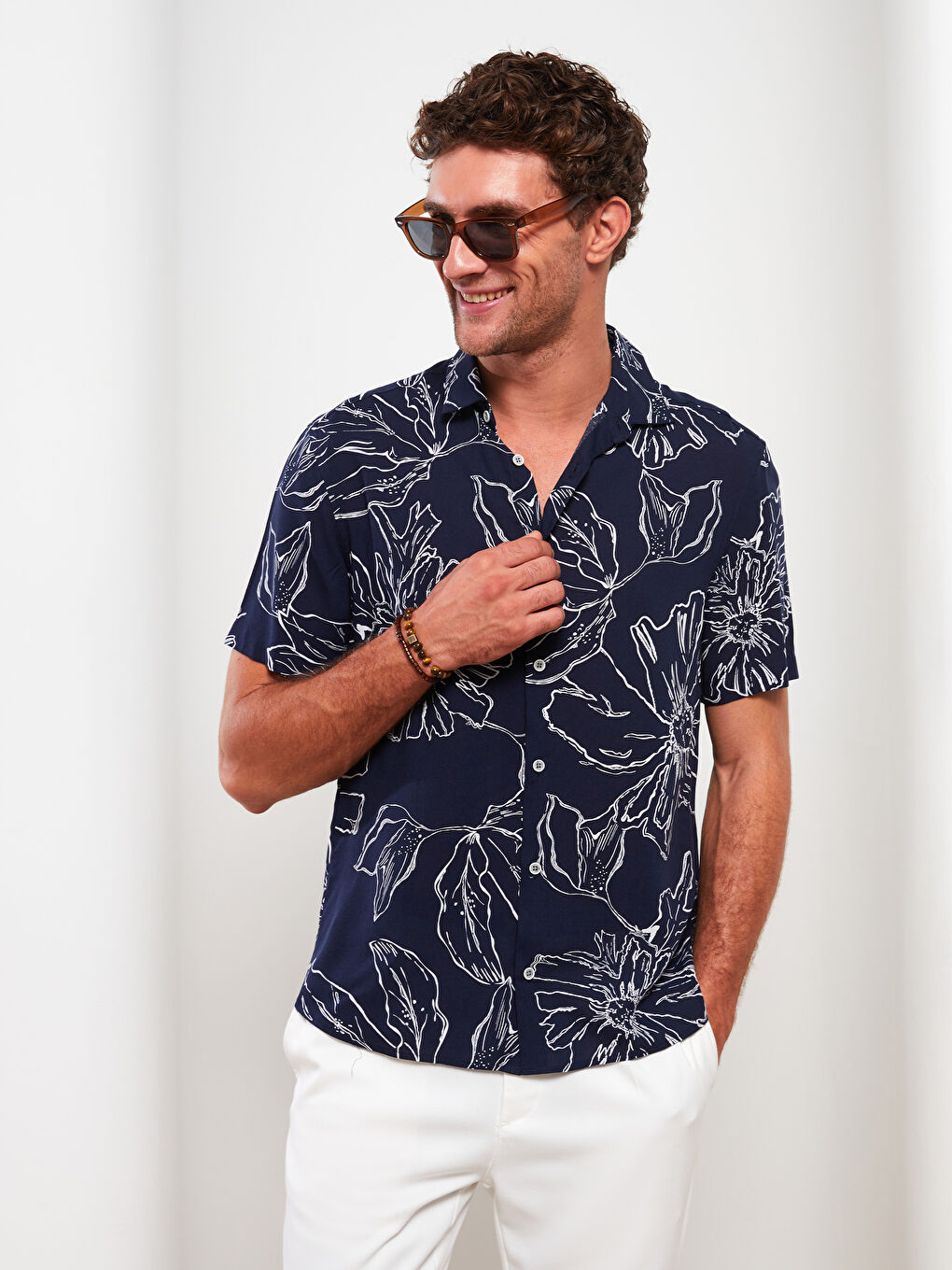 Loose Fit Short Sleeve Patterned Viscose Men's Shirt