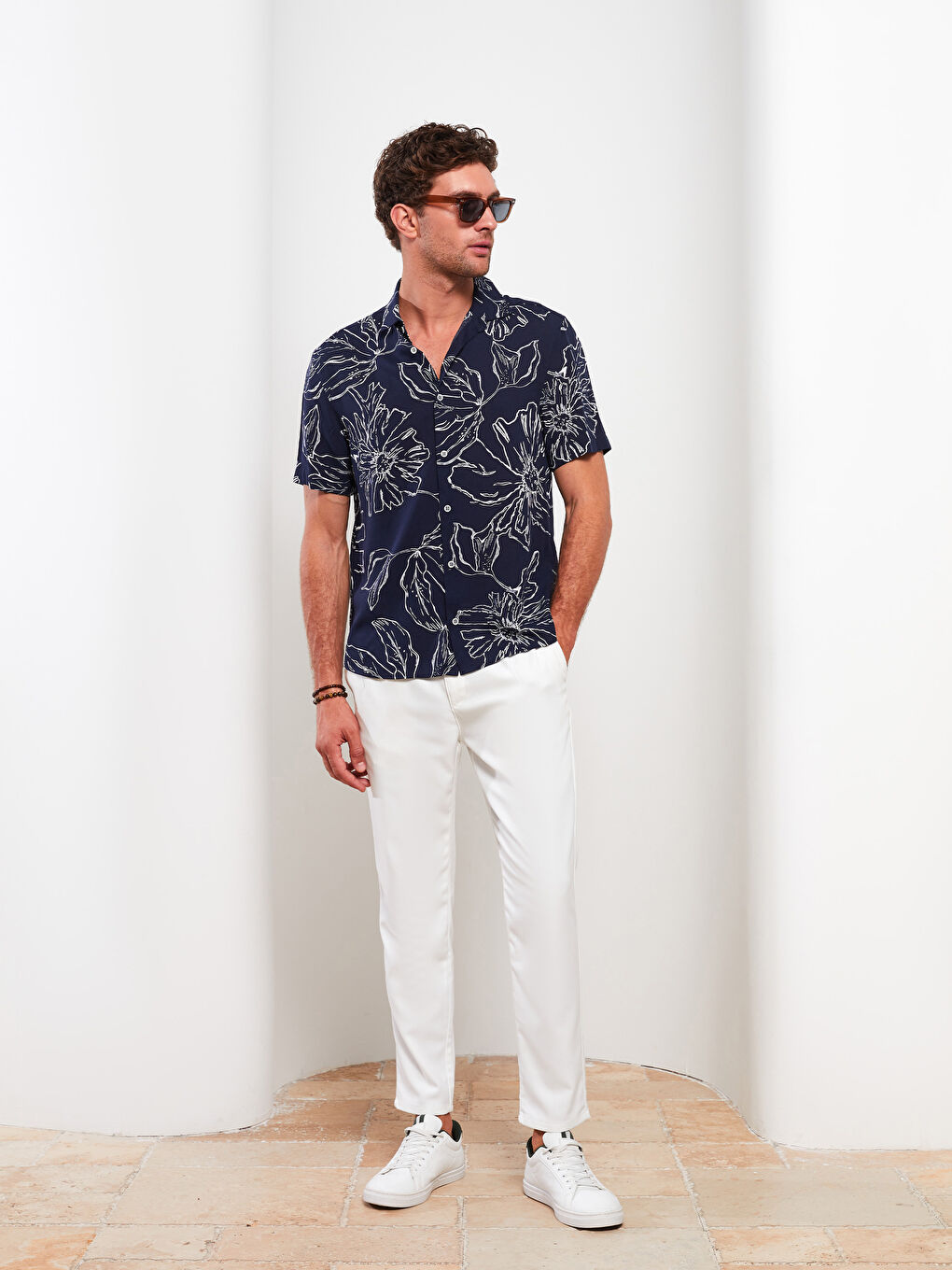 Loose Fit Short Sleeve Patterned Viscose Men's Shirt-2