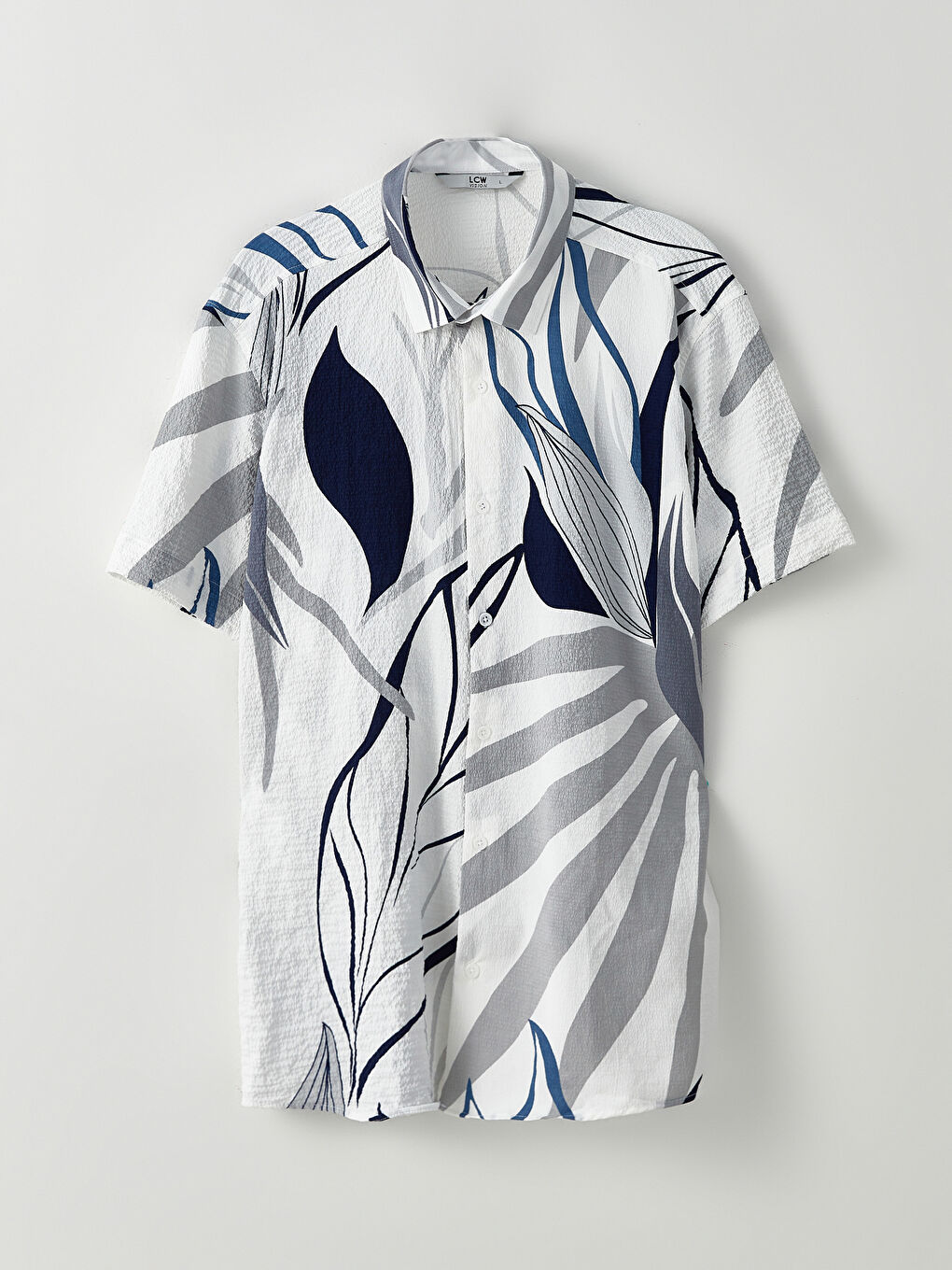 Ерлерге арналған еркін пішім жағалы өрнекті қысқа жең жейде-5