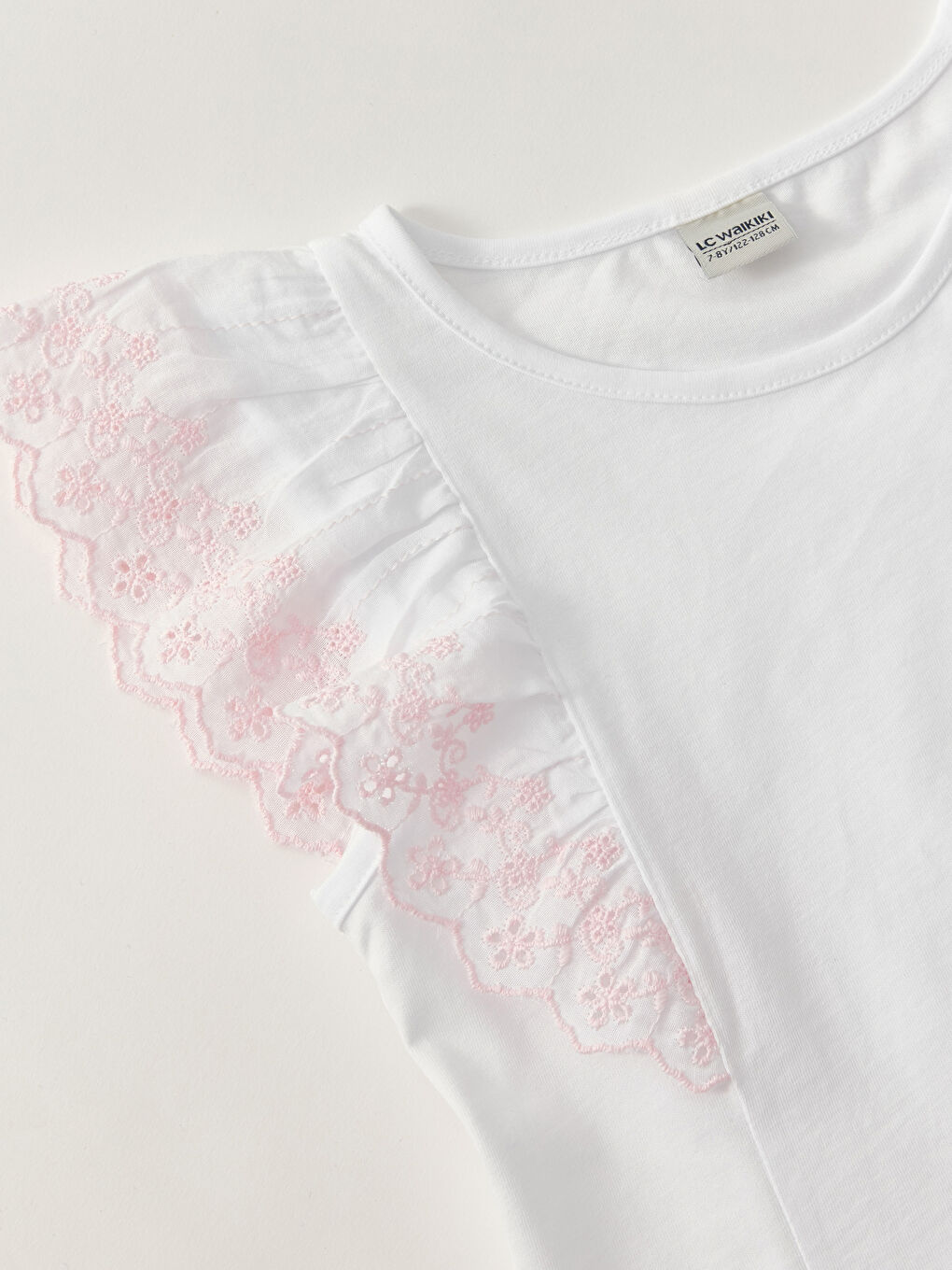 Beyaz Bisiklet Yaka Fisto Detaylı Kısa Kollu Kız Çocuk Tişört-4