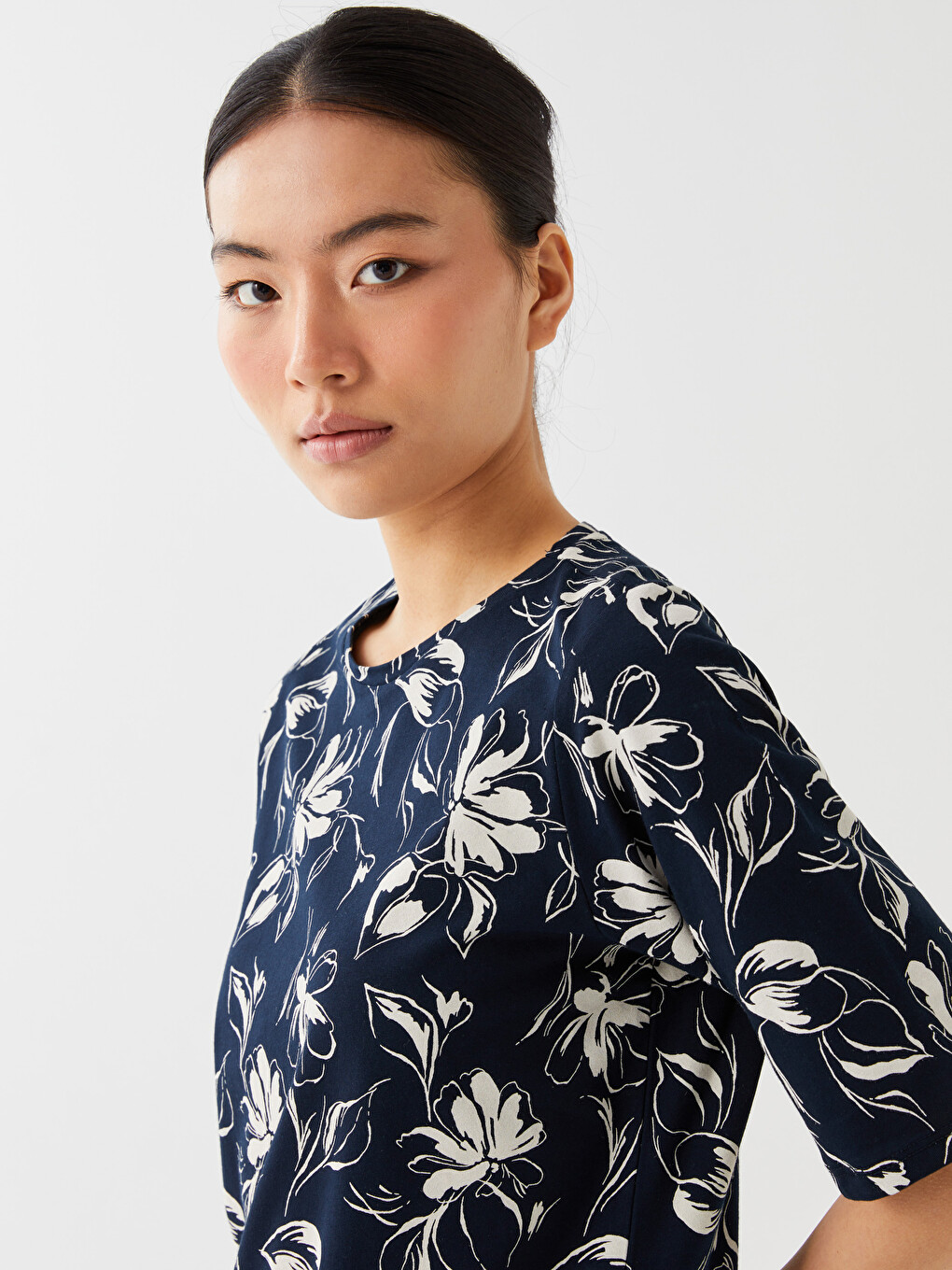 T-shirt À Manches Courtes À Motifs Avec Col Rond Pour Femmes-2