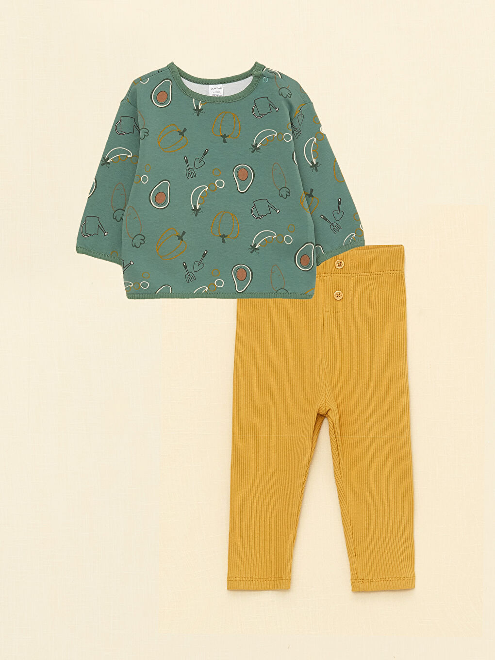 سویشێرت و شەرتی درێژیه‌خه‌ خڕ قۆڵ درێژ چاپکراوی منداڵی کوڕ ٢ دانە پێکەوە