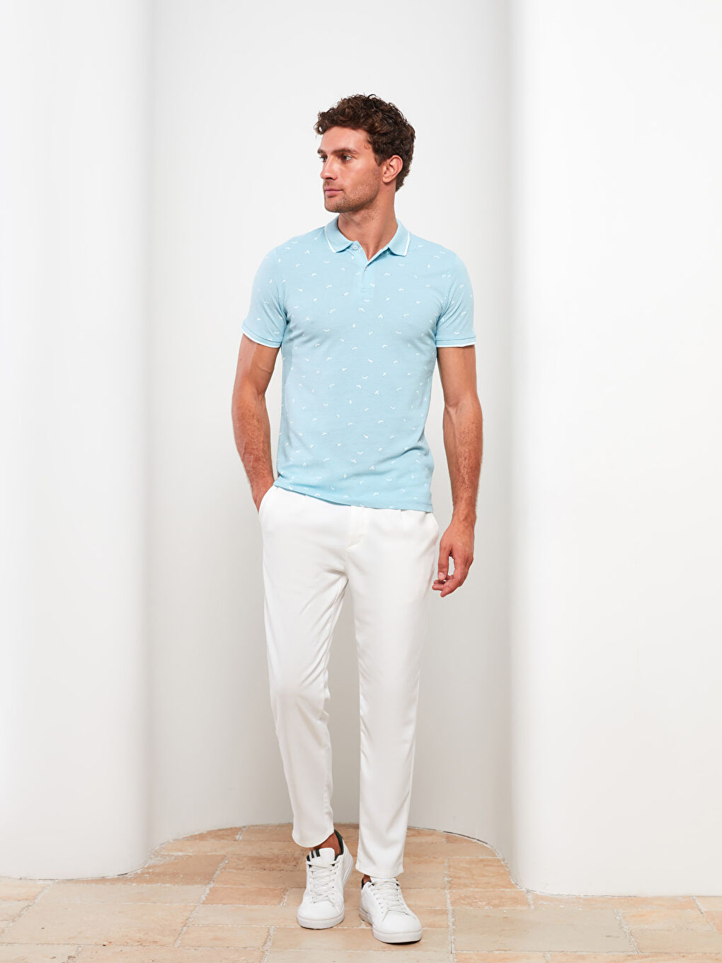 Yeşil Polo Yaka Kısa Kollu Desenli Erkek Tişört-2