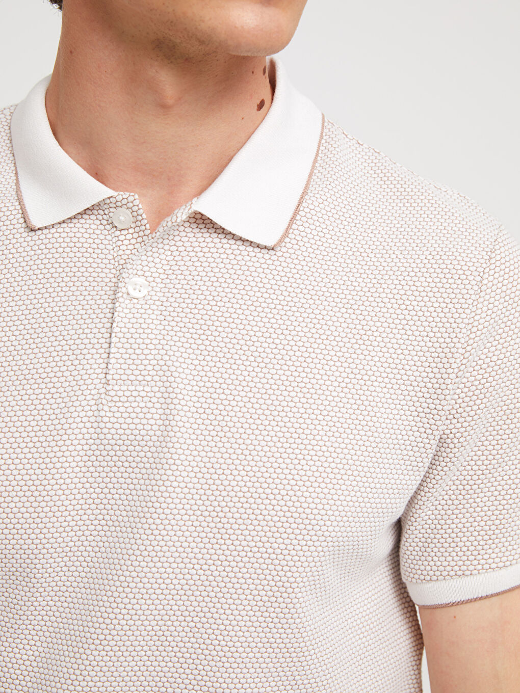 Beyaz Polo Yaka Kısa Kollu Erkek Tişört-3