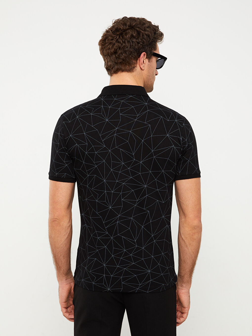 Siyah Polo Yaka Kısa Kollu Desenli Erkek Tişört-4