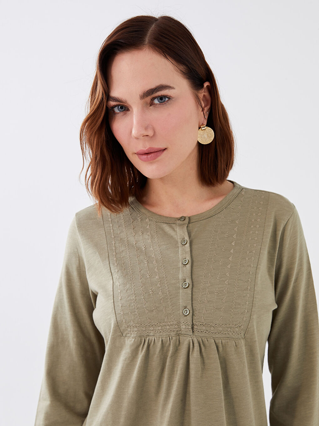 LCW Grace Crew Neck Embroidered Long Sleeve Women's Blouse -S33711Z8-GW9