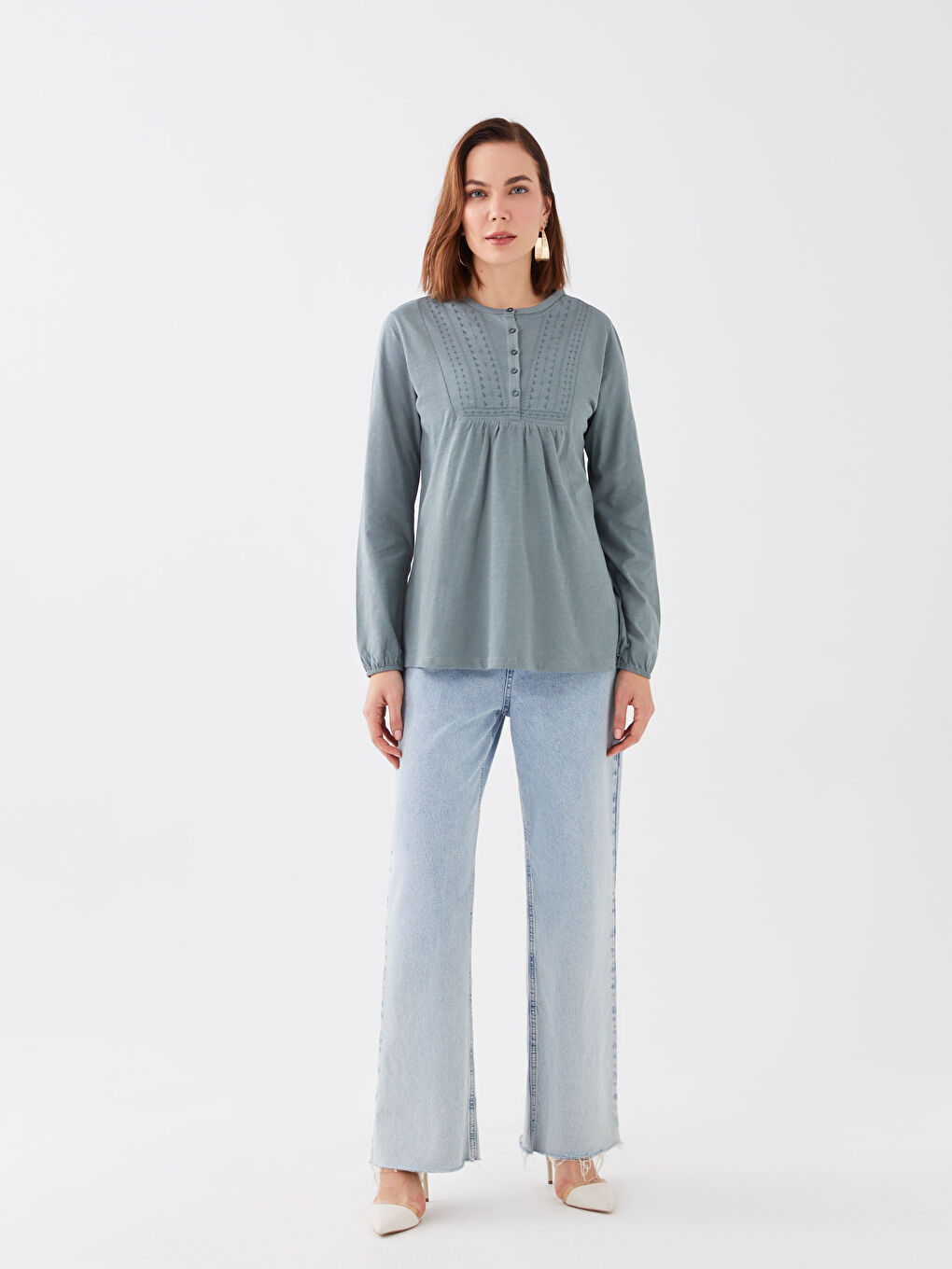 Mavi Bisiklet Yaka Nakışlı Uzun Kollu Kadın Bluz-2