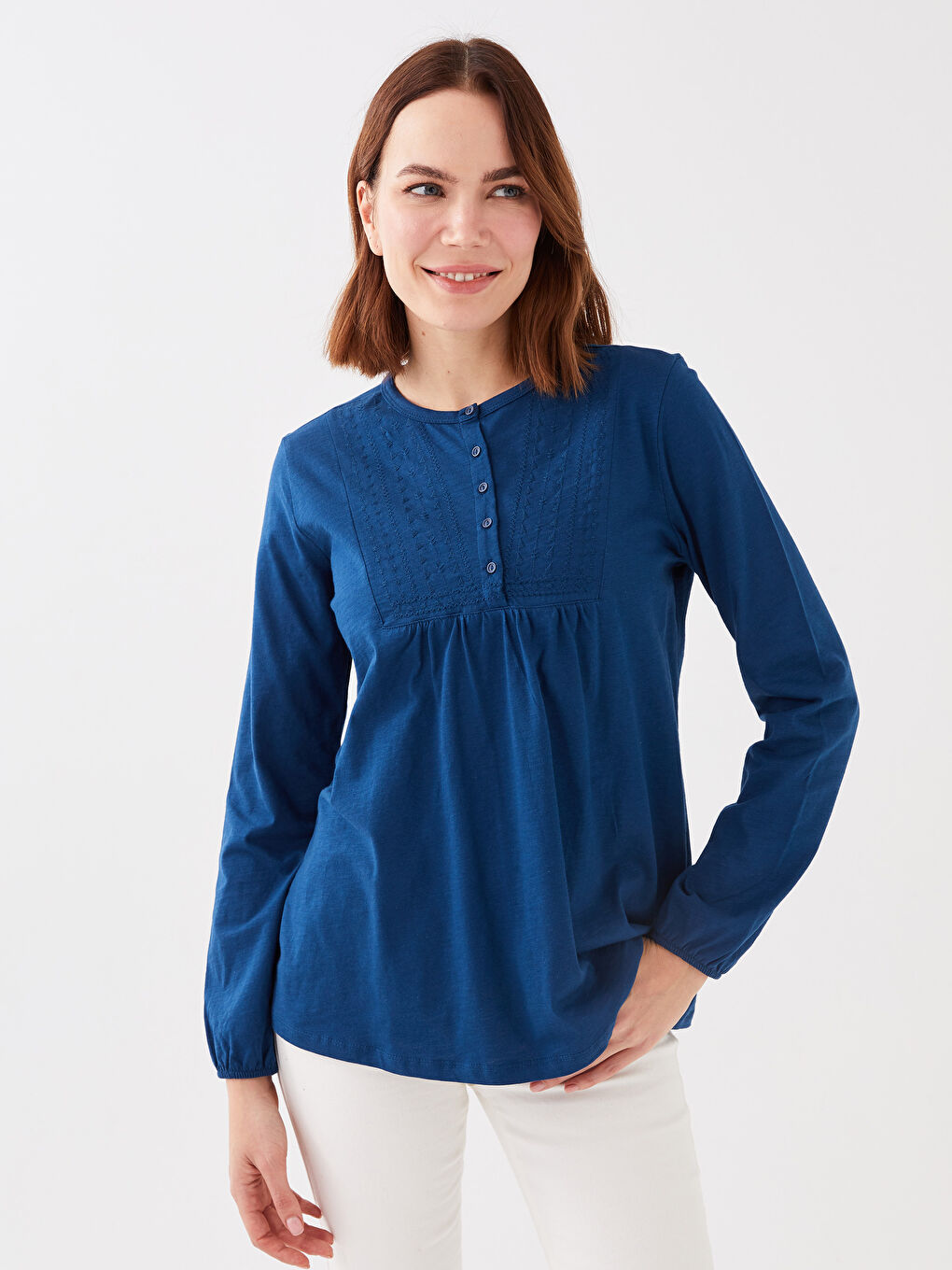 Petrol Bisiklet Yaka Nakışlı Uzun Kollu Kadın Bluz