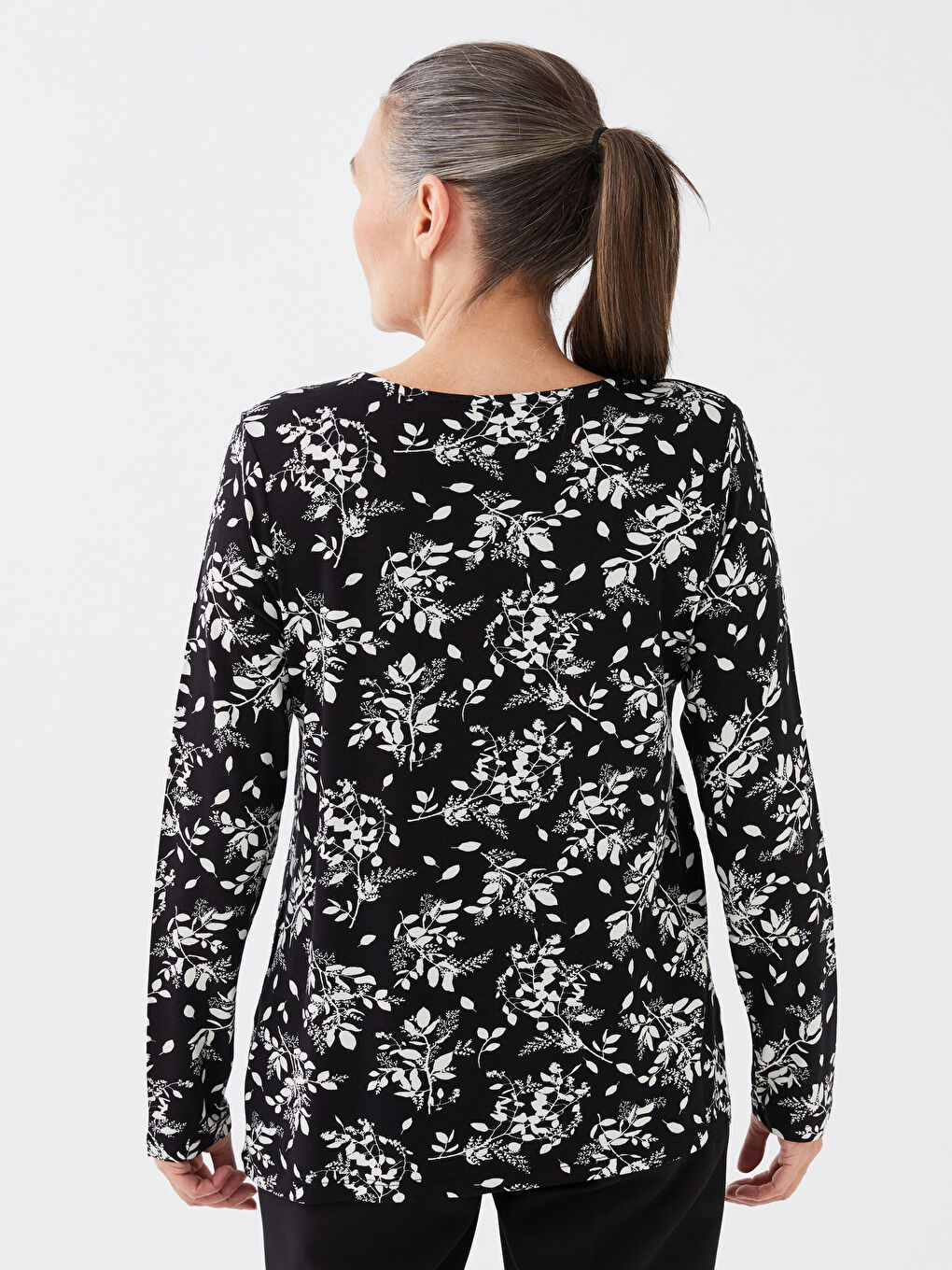 Блузка с круглым вырезом, узором и длинным рукавом для женщин-4