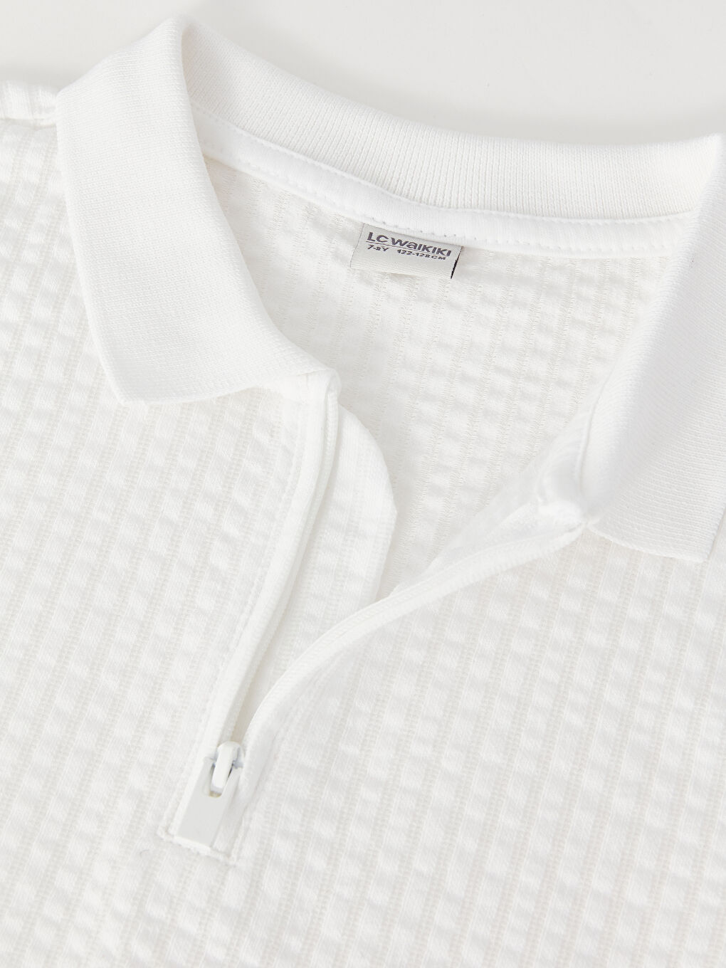 Beyaz Polo Yaka Kendinden Desenli Kısa Kollu Erkek Çocuk Tişört-6