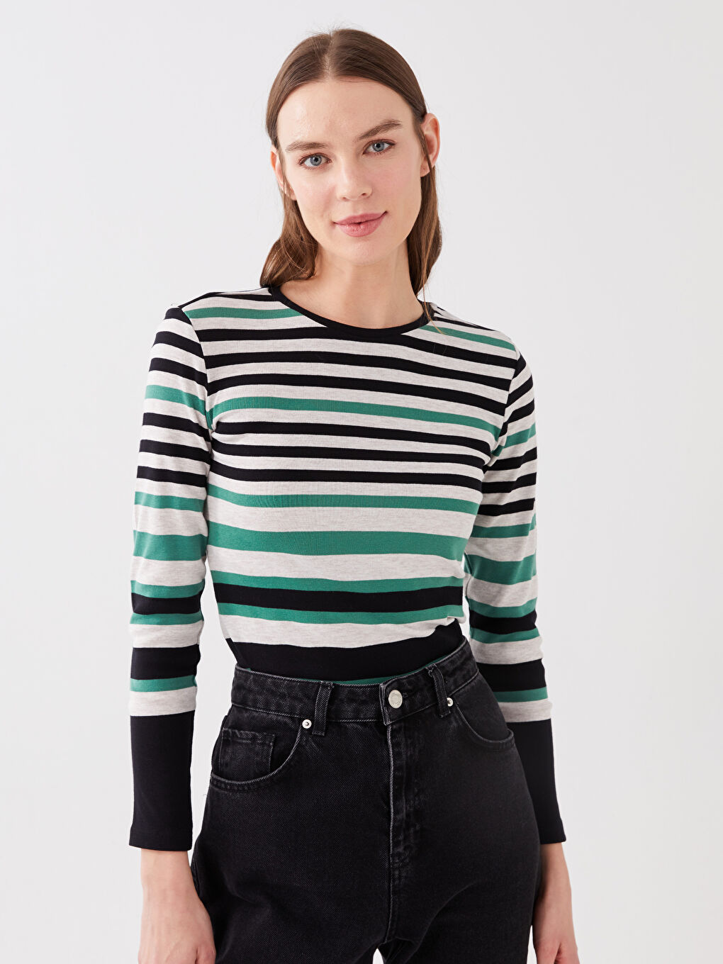 بلوزة كم طويل مخطط بياقة دائرية للسيدات-1