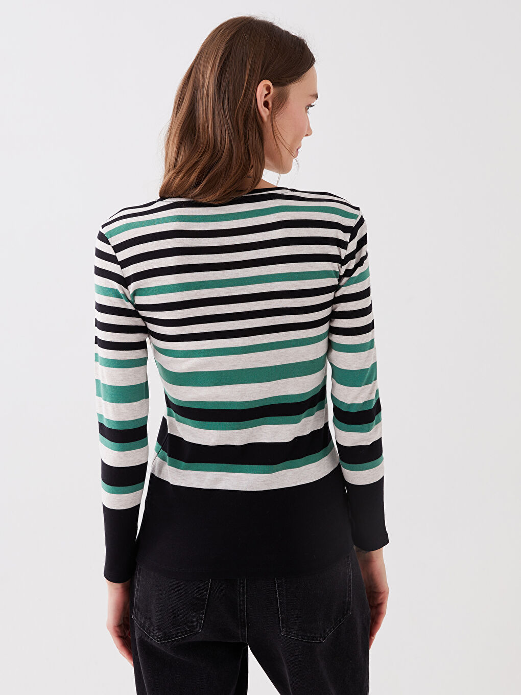 بلوزة كم طويل مخطط بياقة دائرية للسيدات-4