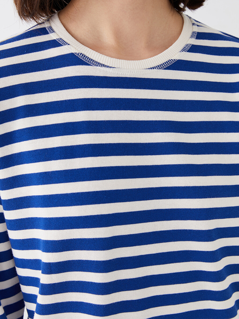 Crew Neck Striped Long Sleeve Women's T-Shirt-3