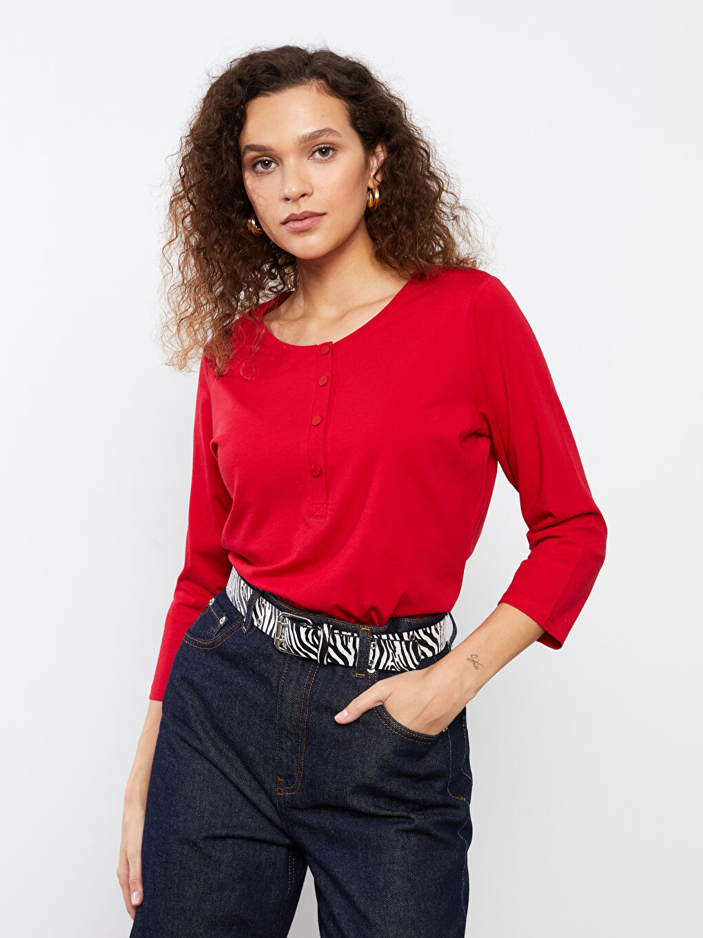 Kırmızı Kadın Bisiklet Yaka Düz Tişört-1