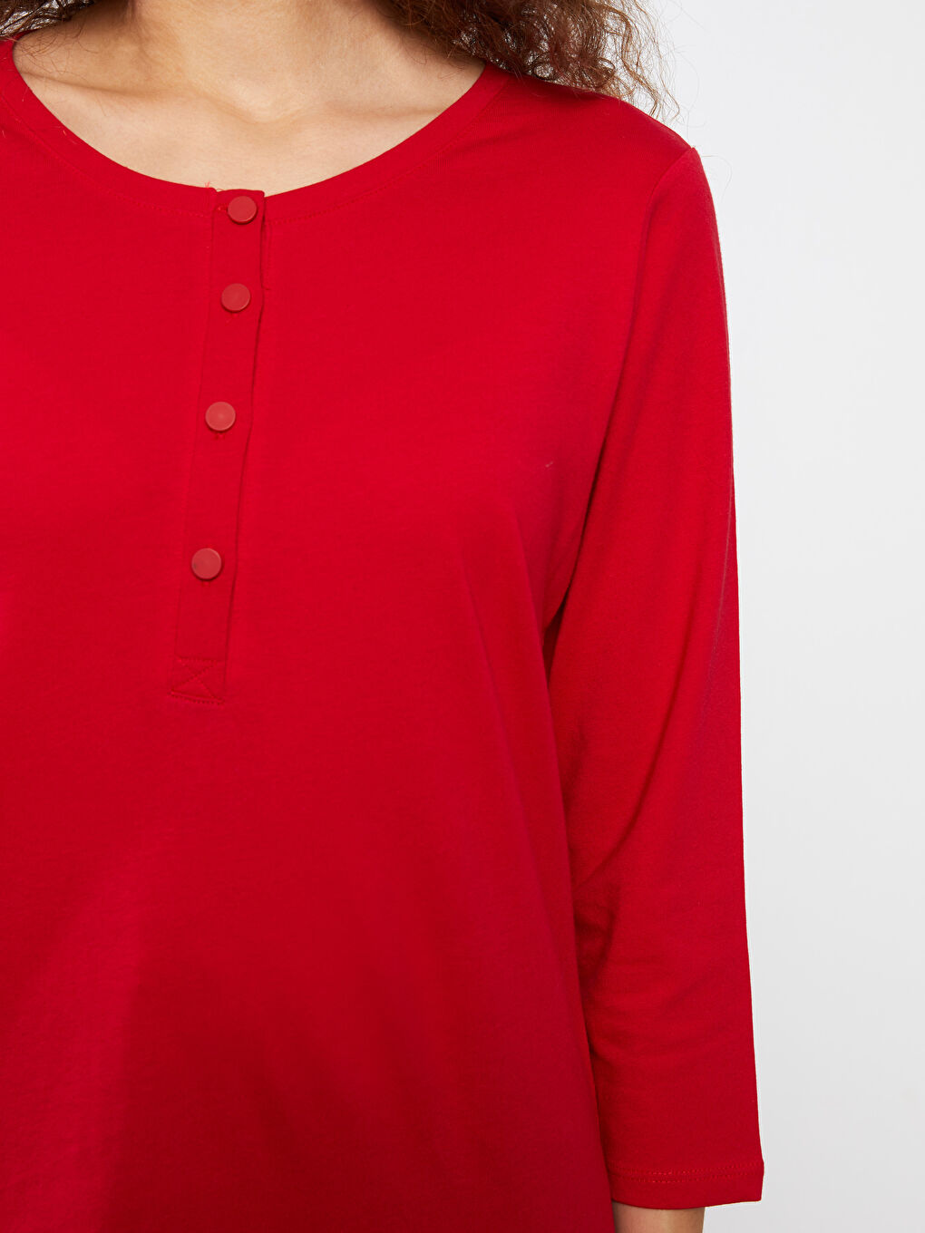 Kırmızı Kadın Bisiklet Yaka Düz Tişört-3