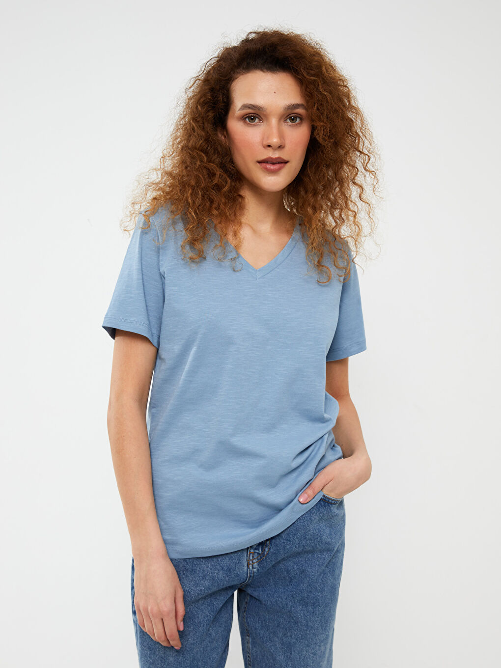 Mavi V Yaka Düz Kısa Kollu Kadın Tişört-1