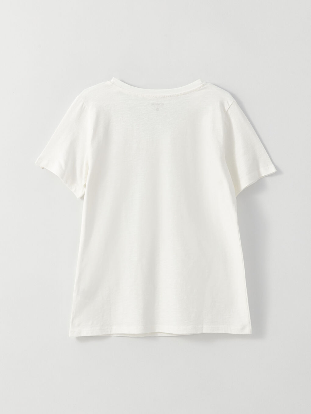 V-ს ფორმის დეკოლტე უბრალო მოკლე სახელო ქალებისთვის მაისური-6