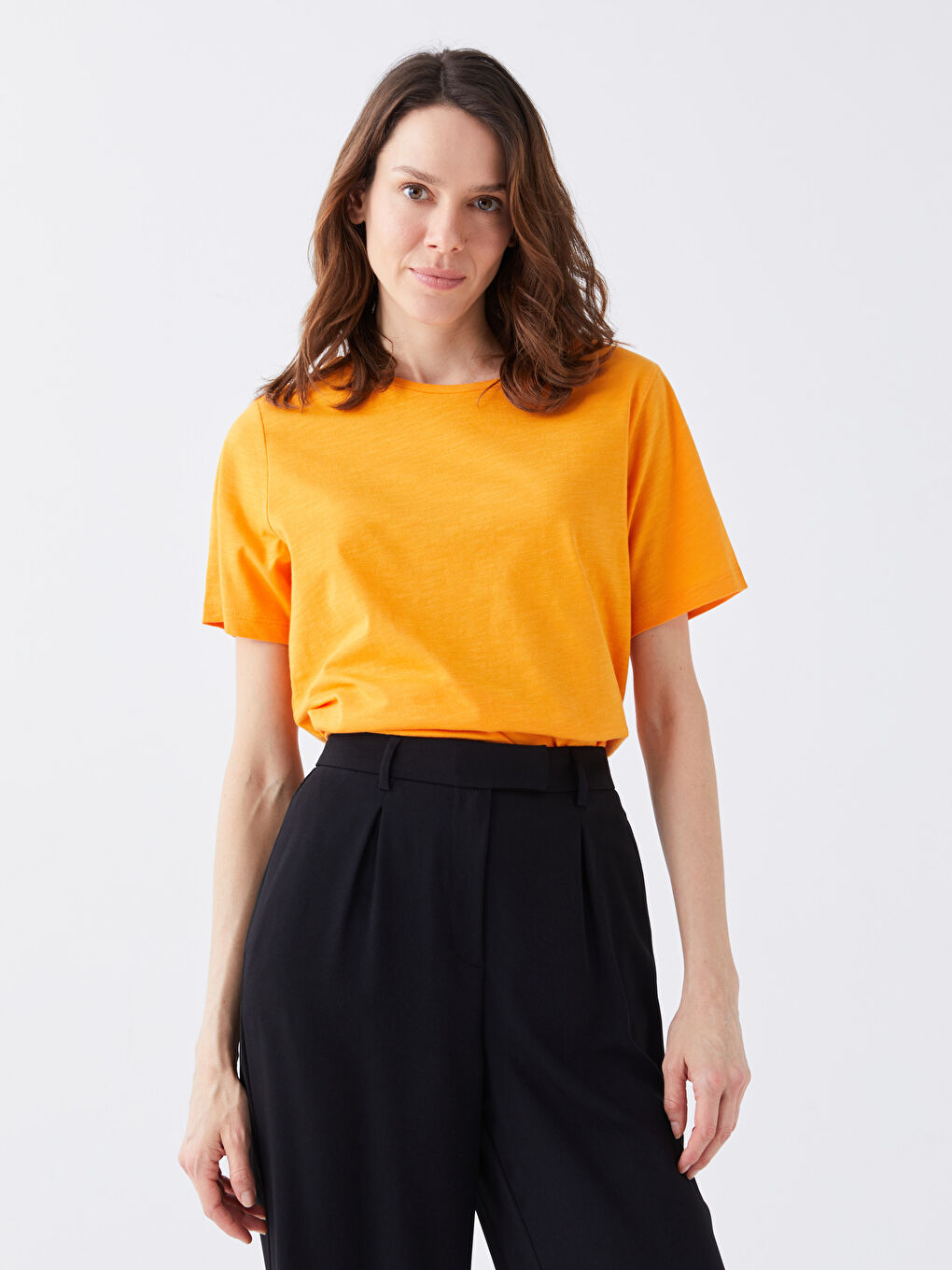 LCWAIKIKI Basic Crew Neck Plain Short Sleeve Women's T-Shirt -S33835Z8-FP0