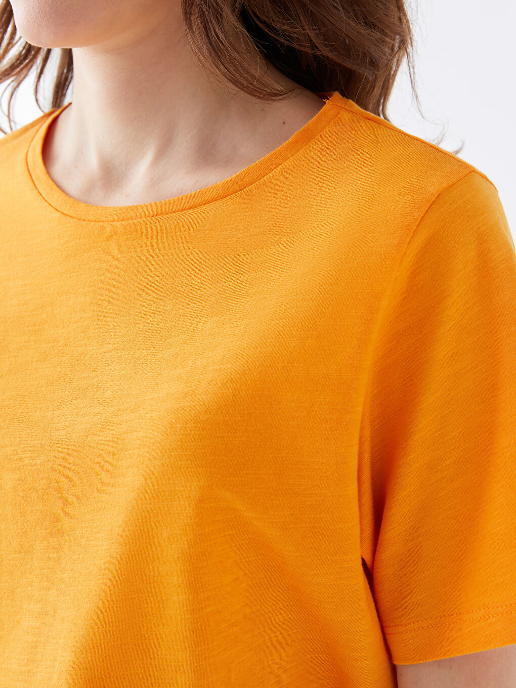 LCWAIKIKI Basic Crew Neck Plain Short Sleeve Women's T-Shirt -S33835Z8-FP0