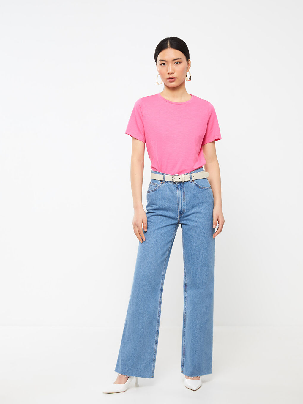 تي شيرت سادة بياقة دائرية بأكمام قصيرة للسيدات-2