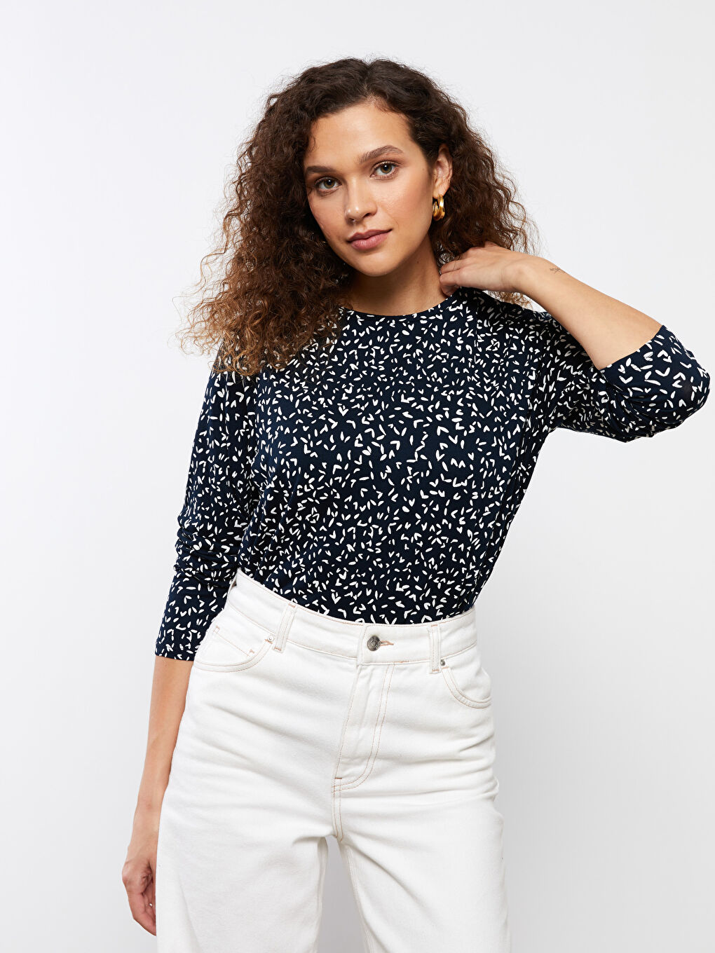 Lacivert Bisiklet Yaka Desenli Uzun Kollu Kadın Tişört-1