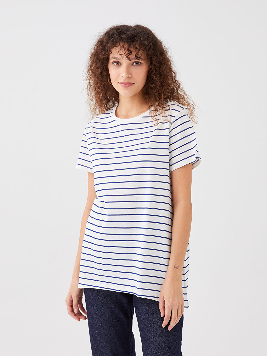 Lacivert Bisiklet Yaka Çizgili Kısa Kollu Kadın Tişört-1