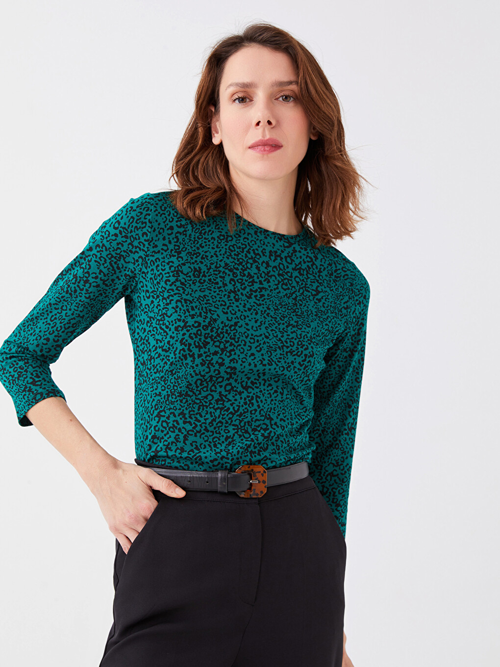T-shirt À Manches Longues À Motif Floral Pour Femmes Avec Col Rond-1