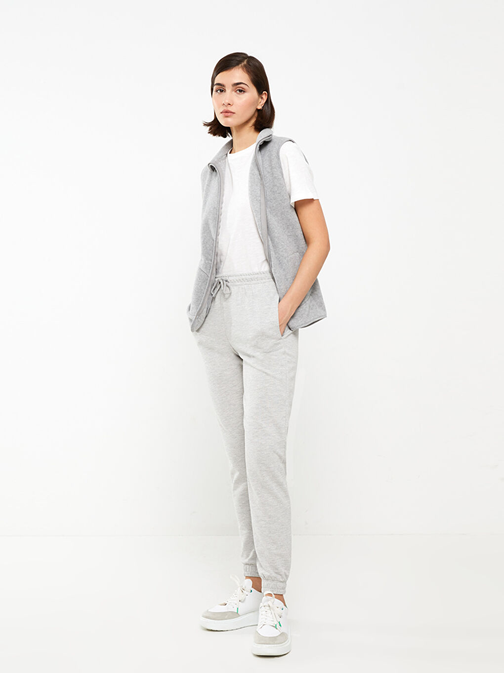 Women's Elasticated Waist Plain Jogger Sweatpants