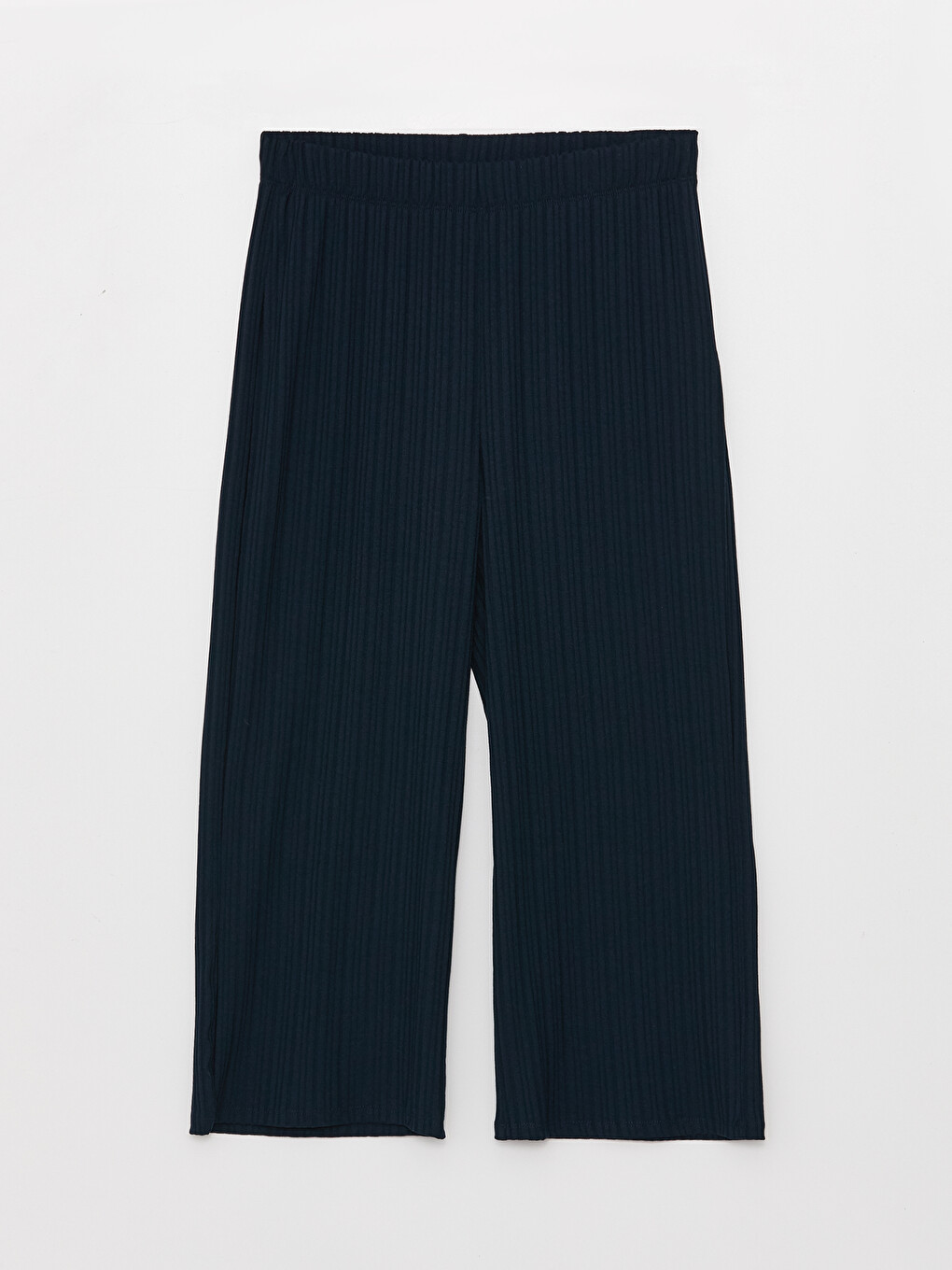 Women's Elastic Waist Plain Capri-4