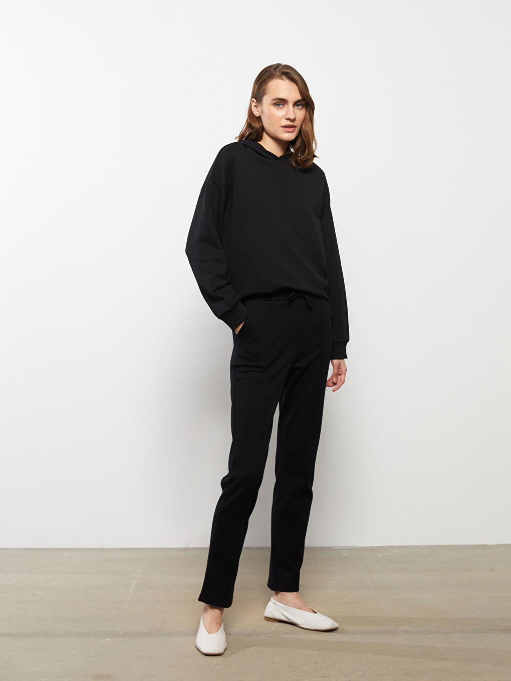 LCWAIKIKI Basic Damen-Sweatpants mit elastischem Bund und schlichtem Design -S33870Z8-CVL