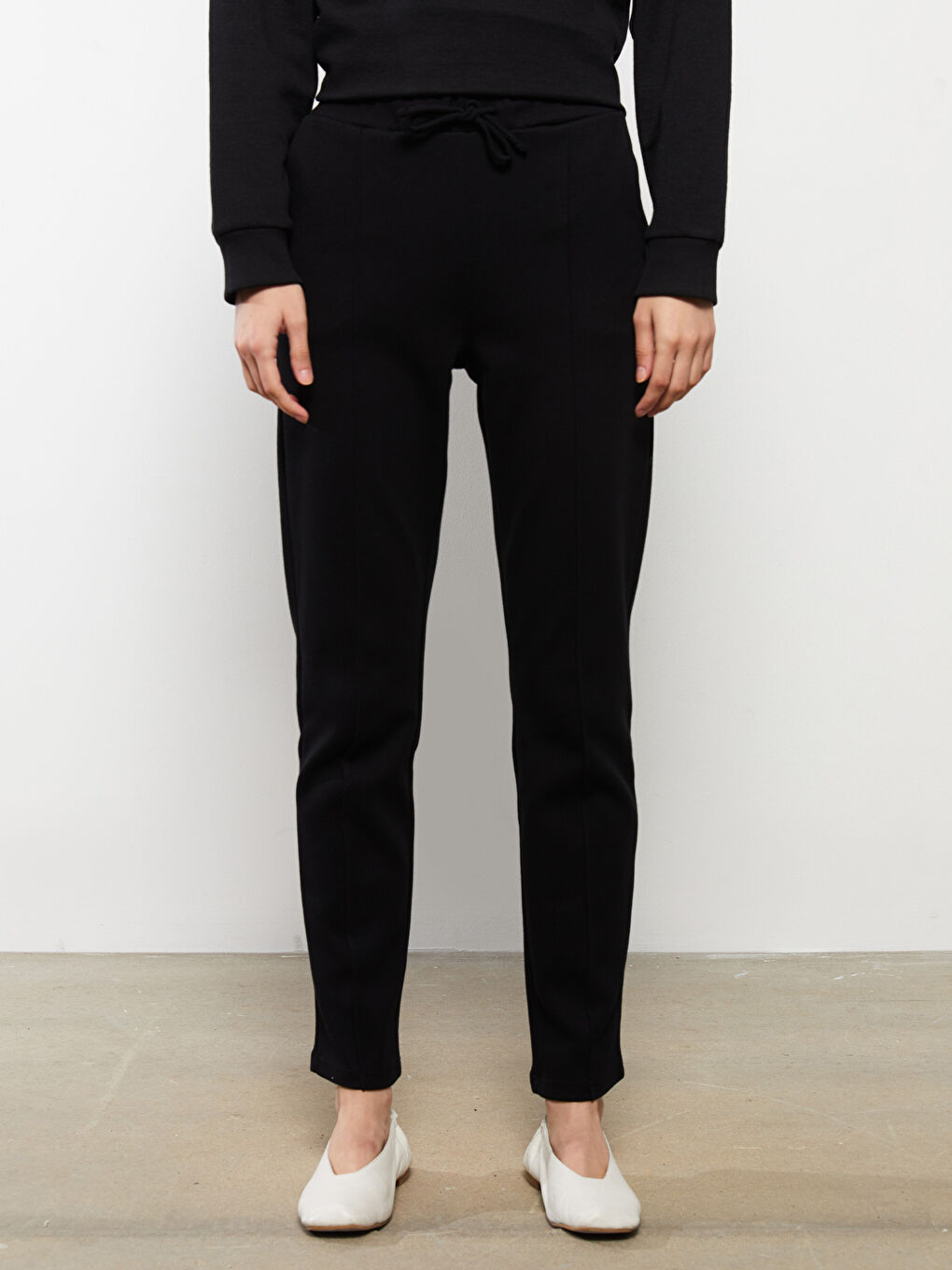 LCWAIKIKI Basic Damen-Sweatpants mit elastischem Bund und schlichtem Design -S33870Z8-CVL